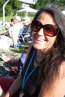 Nikki Farrer enjoying the 2009 Healdsburg Jazz Festival [Photo by Tom Ineck]